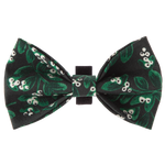 Merry Mistletoe Bow Tie